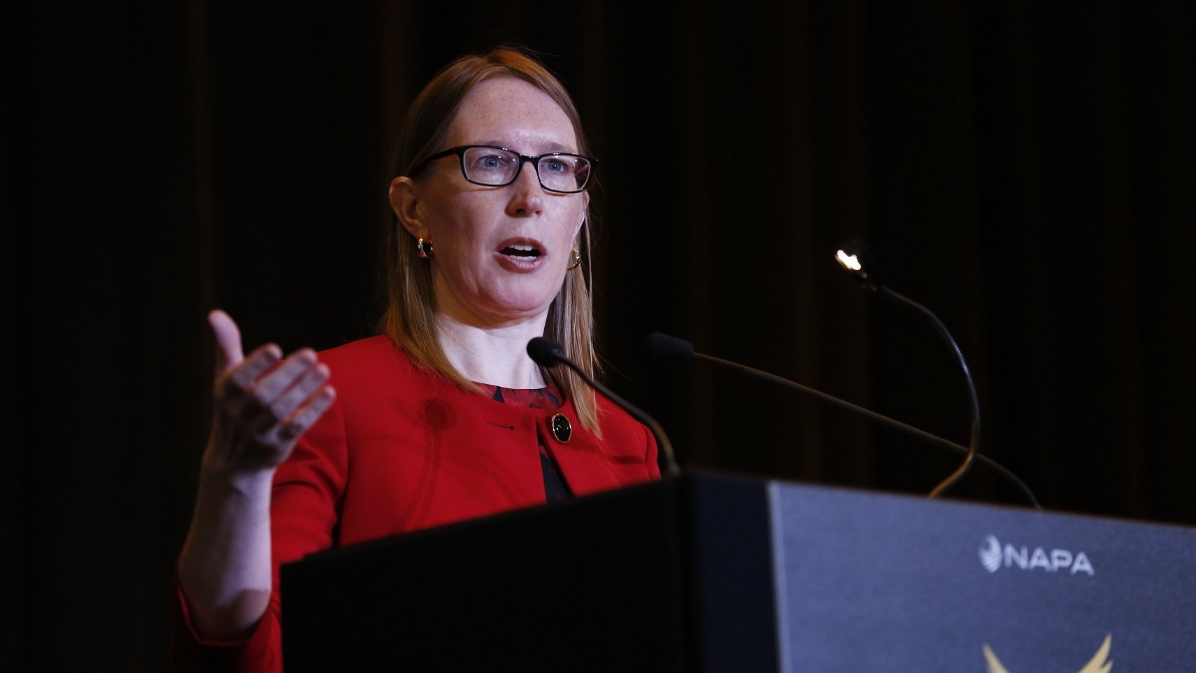 Hester Peirce: SEC’in Kripto Düzenlemesi Bu Yıl Gelmeyecek