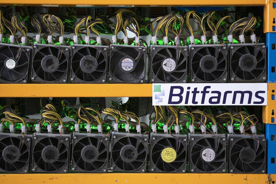 bitfarmsin bitcoin madencilik geliri yuzde 40 dustud