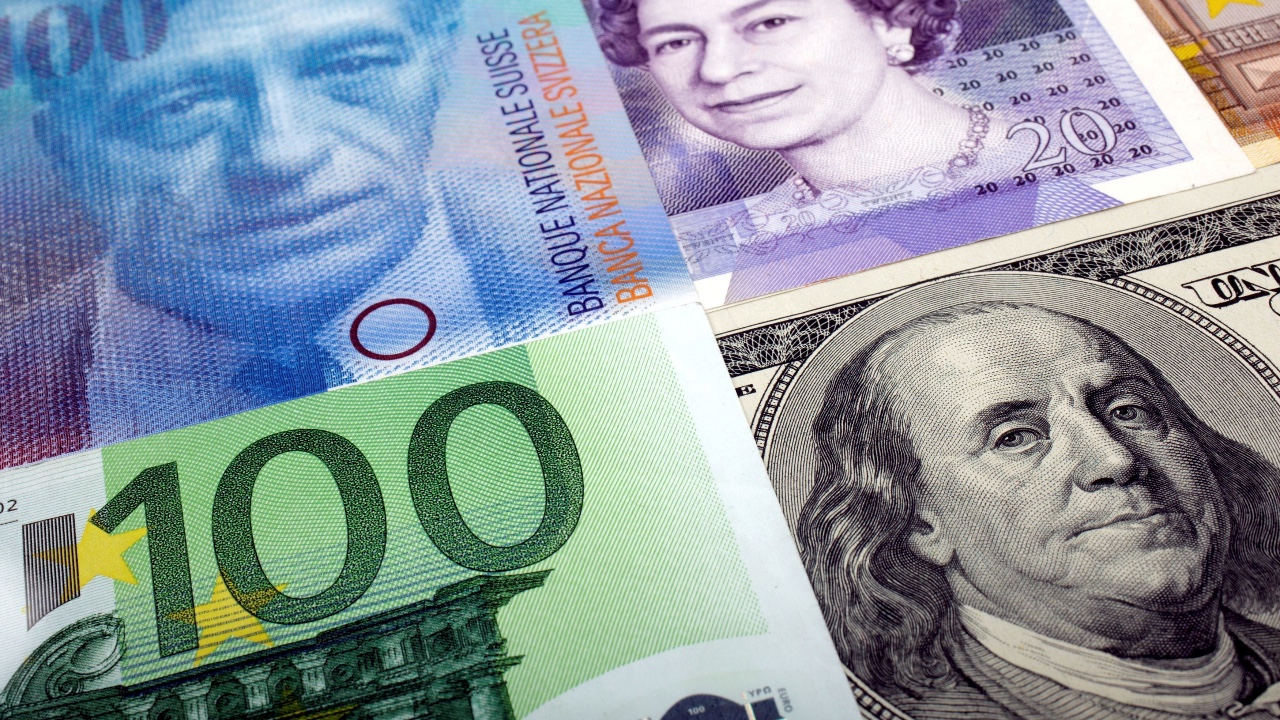 euro toparlanmaya calisiyor dolar nefes almak icin durakliyor