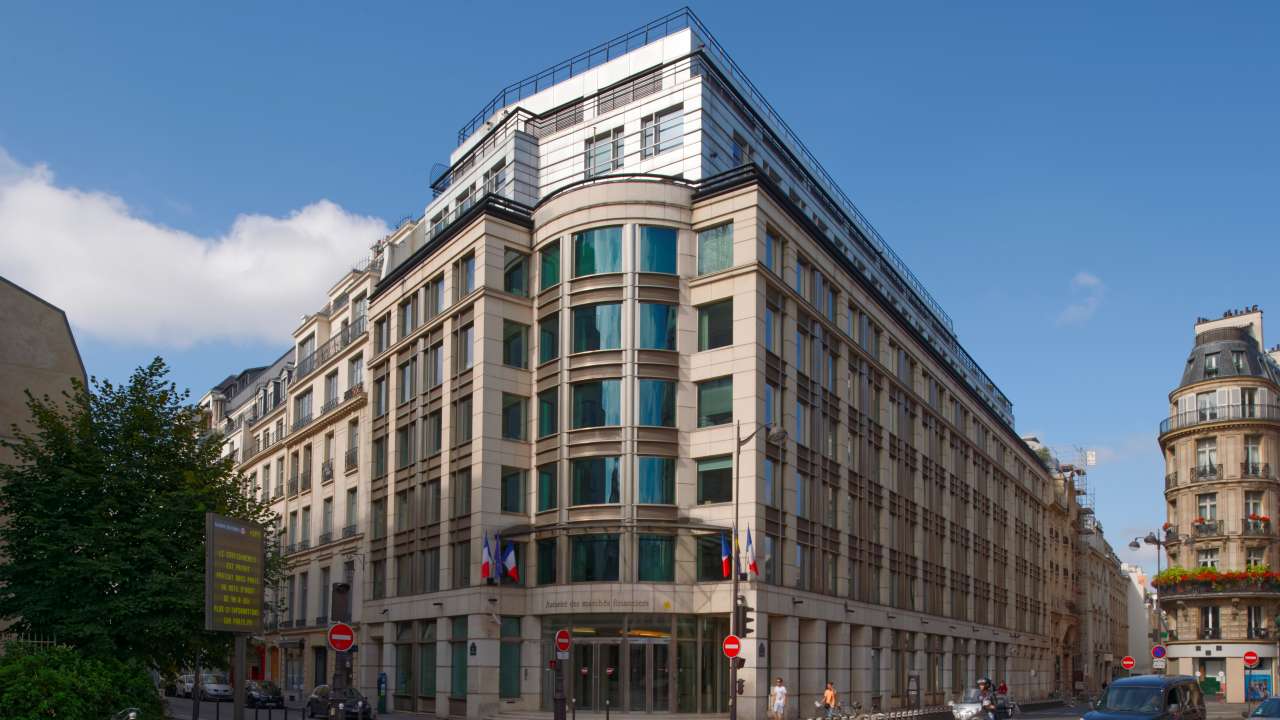 Fransa DeFi Icin Kuresel Kurallari Isaret Etti1