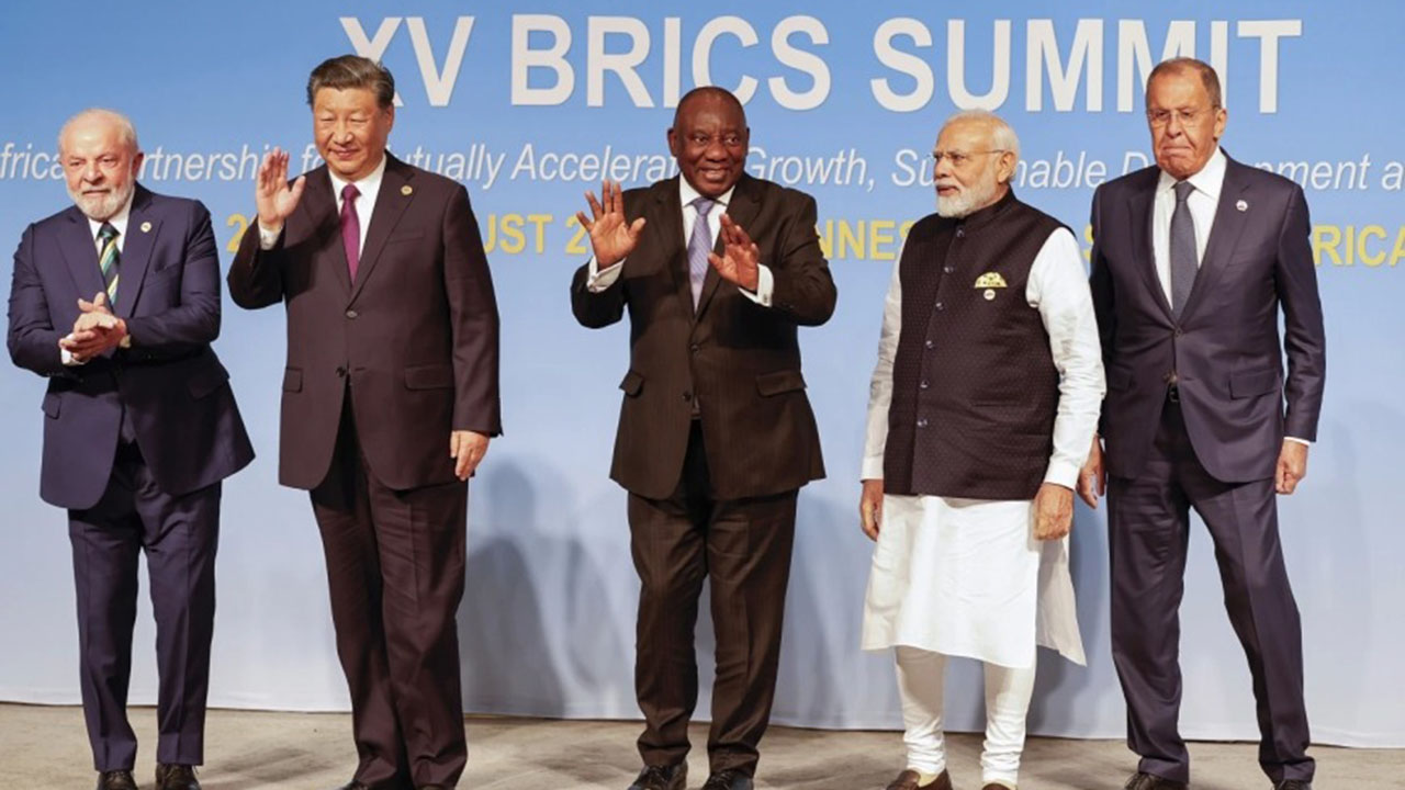 22 Ağustos Geçti ve BRICS Parası Oluşmadı!